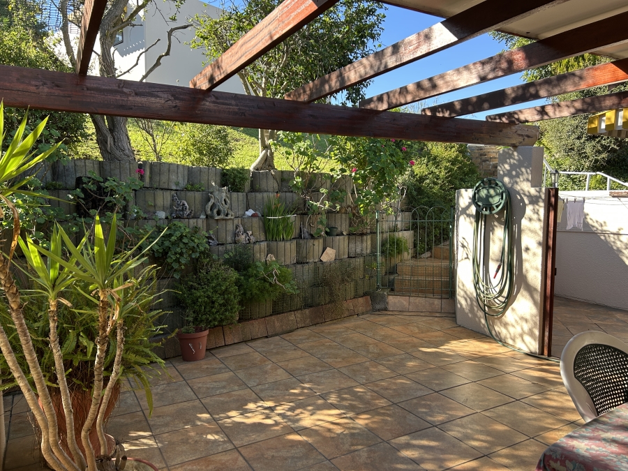 3 Bedroom Property for Sale in Loevenstein Western Cape